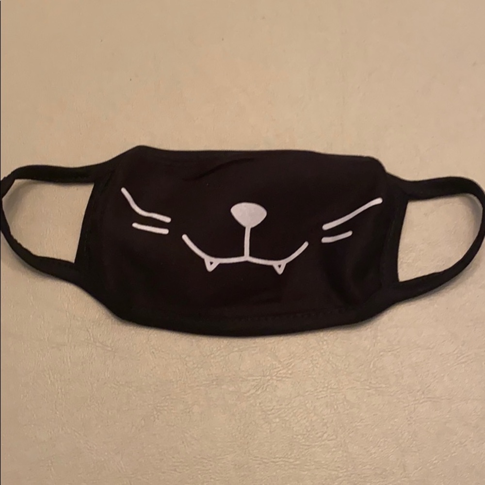 Face mask - Picture 4 of 4